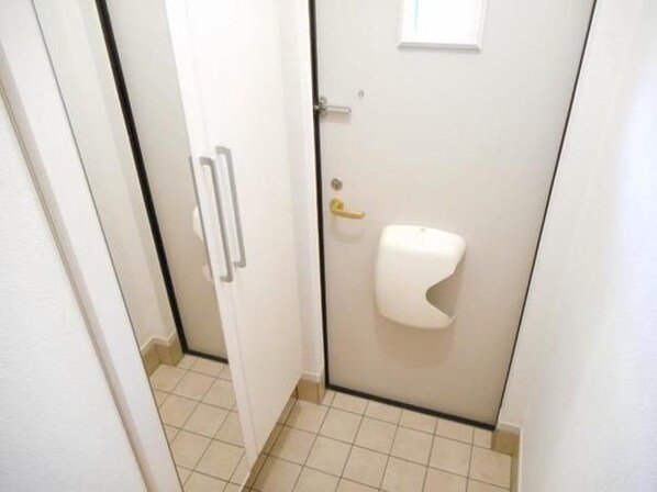 ブルックサイド摂津の物件内観写真